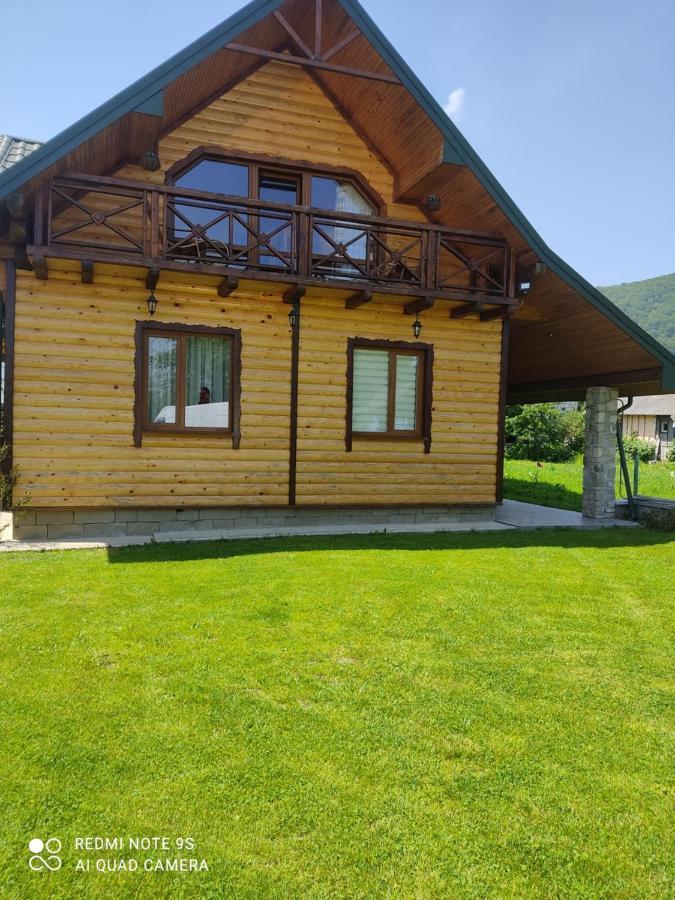 федорчуків гірська хатина 1 Шешоры